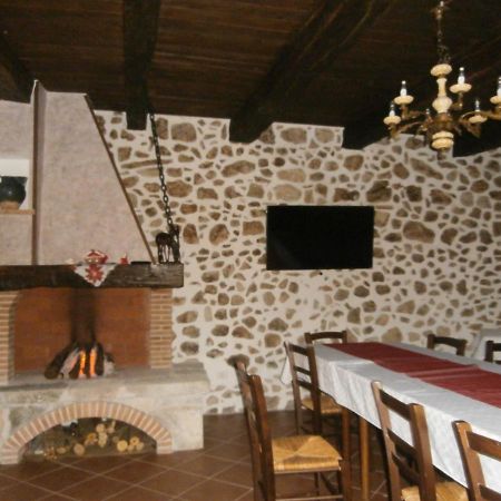 Borgo Degli Amici Vila Faicchio Exterior foto