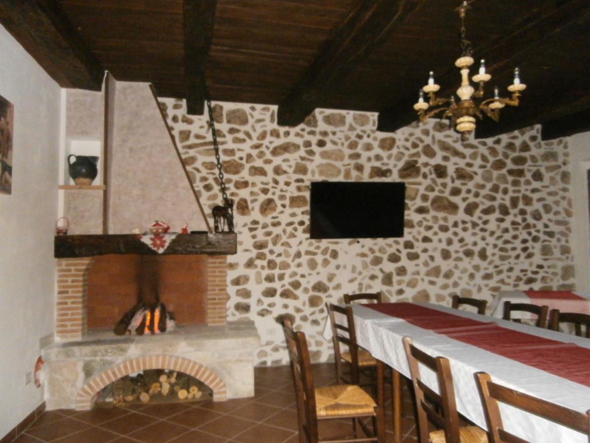 Borgo Degli Amici Vila Faicchio Exterior foto